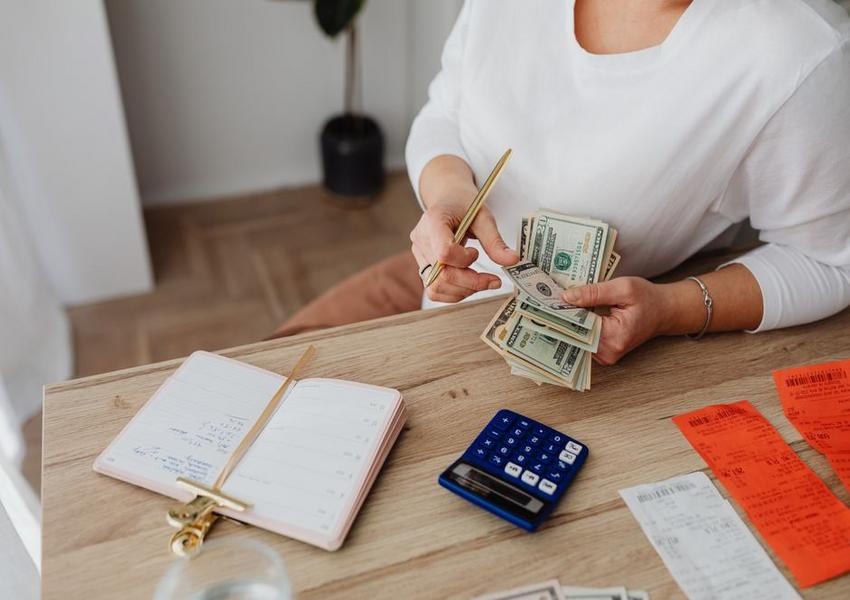 easy budgeting tips for beginners