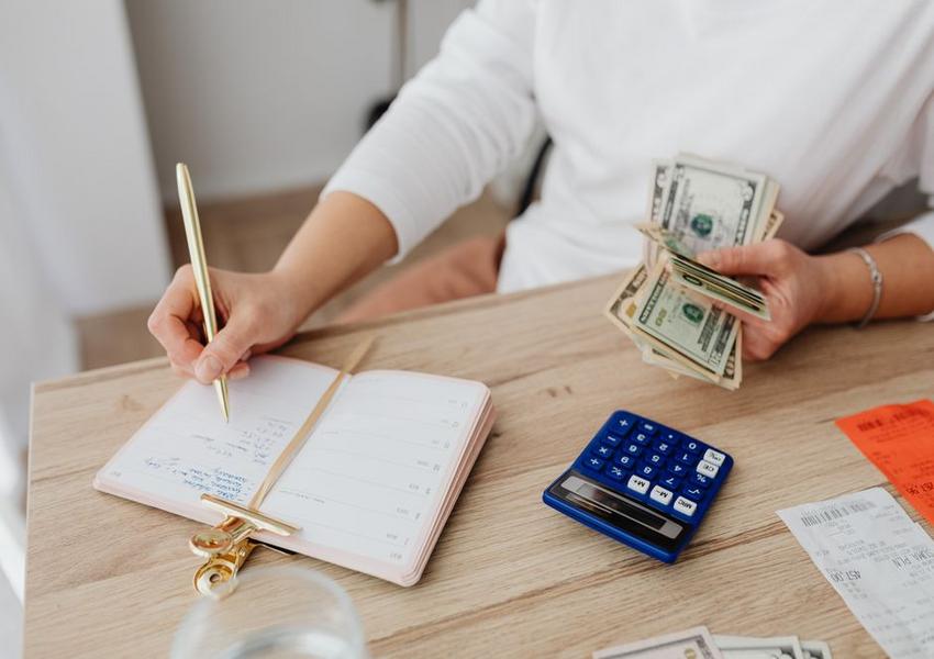 easy budgeting tips for beginners